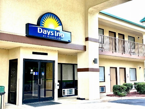 Days Inn by Wyndham North Little Rock/Maumelle image 4