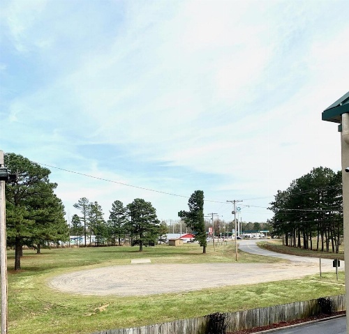 Days Inn by Wyndham North Little Rock/Maumelle image 1